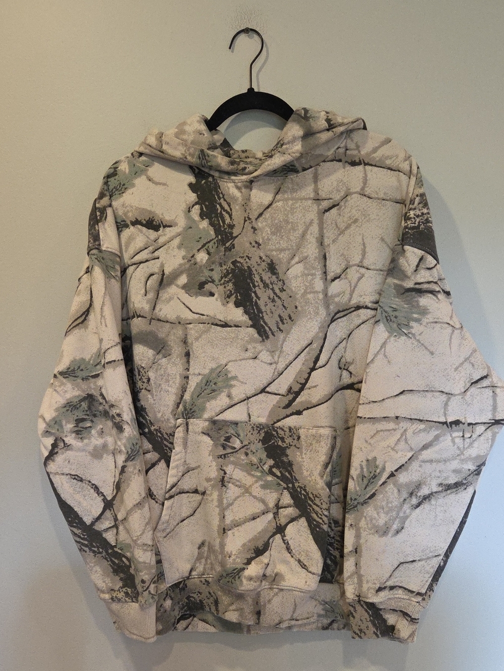PUBLIC SUPPLY NYC Camouflage Hoodie - Stone & Olive Print